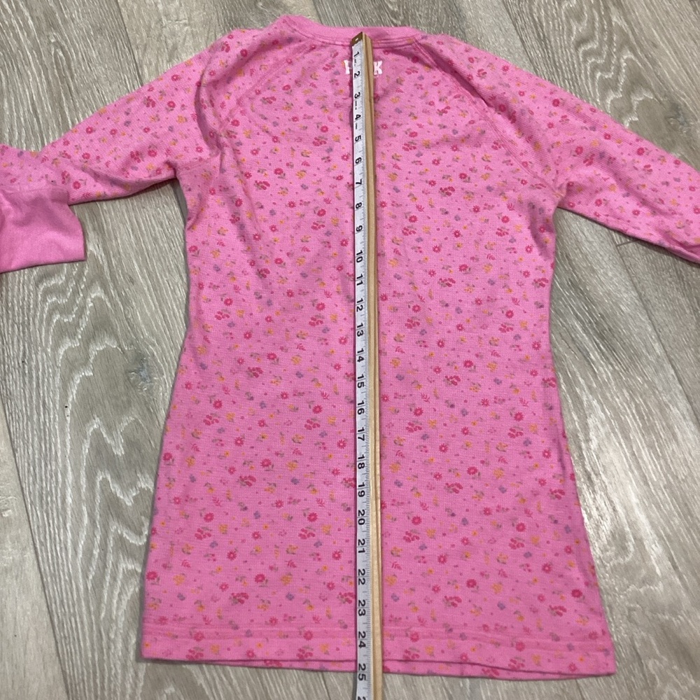 PINK Victoria's Secret Retro Pink Top Floral Long Sleeve with Front Button Sz M - Picture 10 of 13